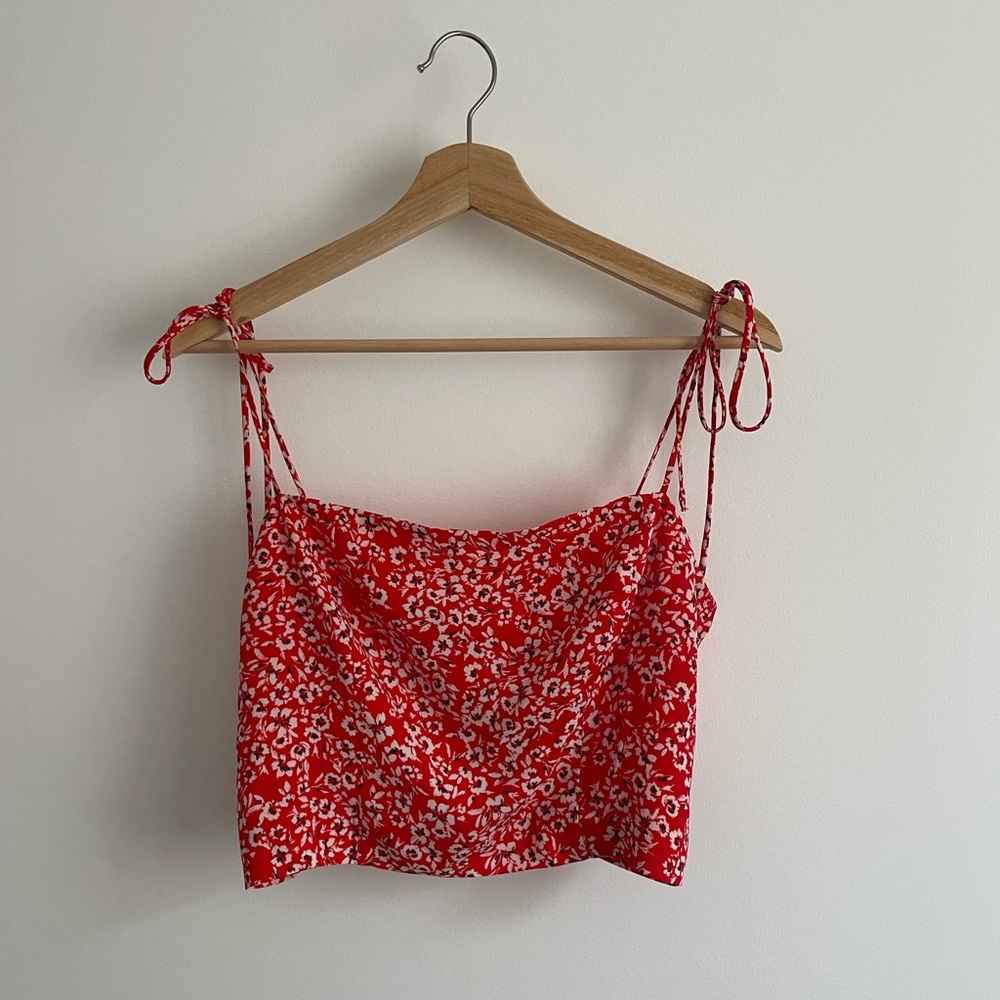 Floral top